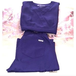 Scrub uniform set